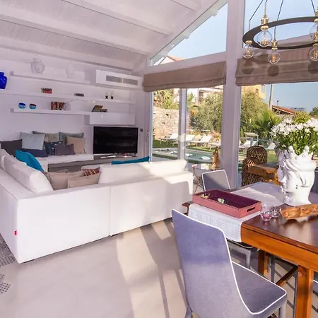 Aura 6, Emma * 지아르디니낙소스